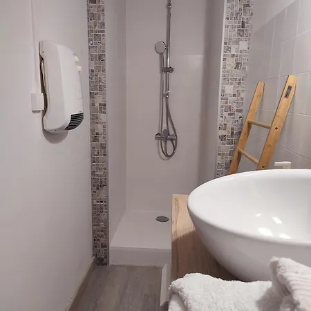 Cosy Dans La Maison D'enfance De Jean Giono * 마노스크