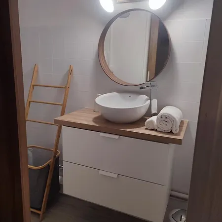 Cosy Dans La Maison D'enfance De Jean Giono Apartamento